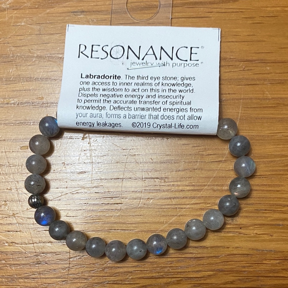 Resonance Labradorite Beaded Stretch Bracelet - Gray with Blue Flash